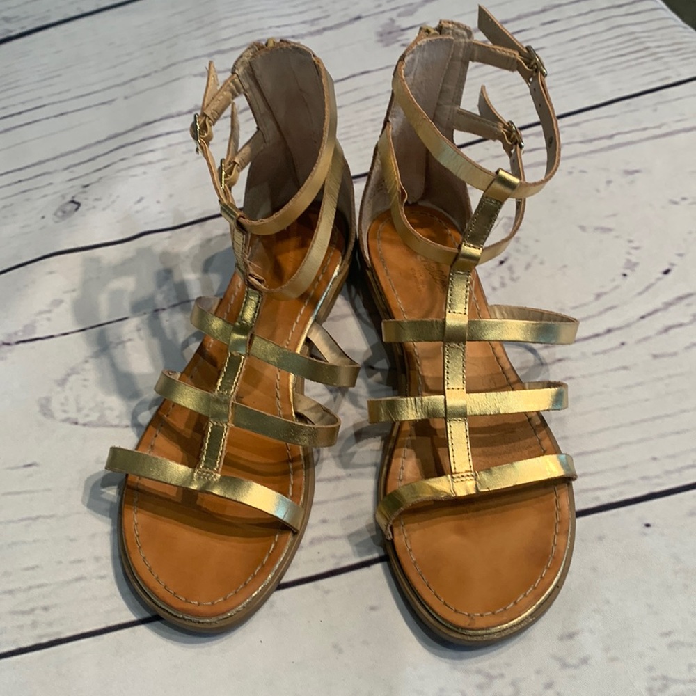 Seychelles sandals